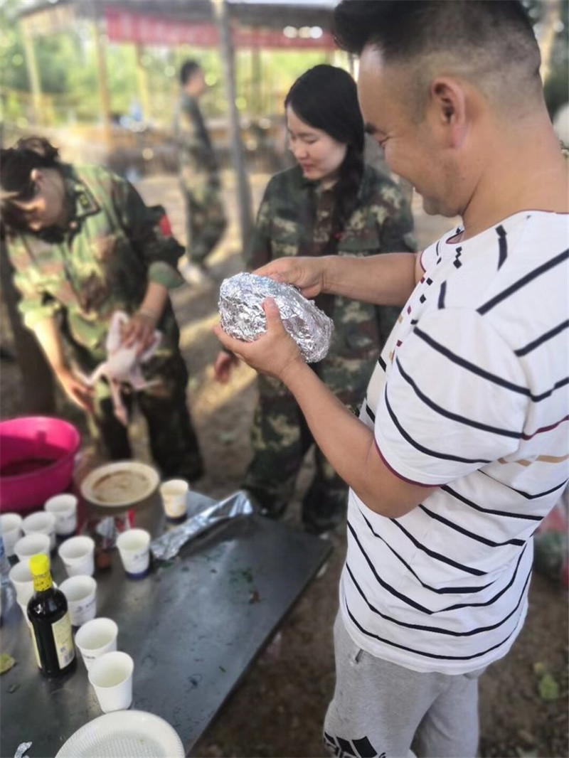 天恒裝飾拓展訓練花絮